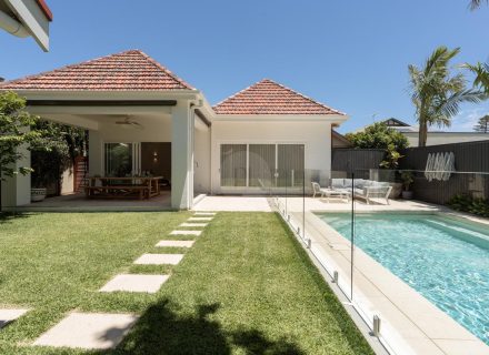 Juno, Glenelg East - 100