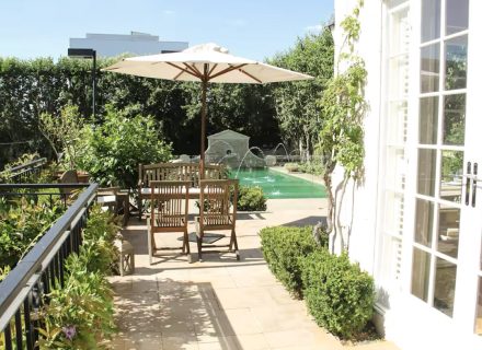 outdoor area