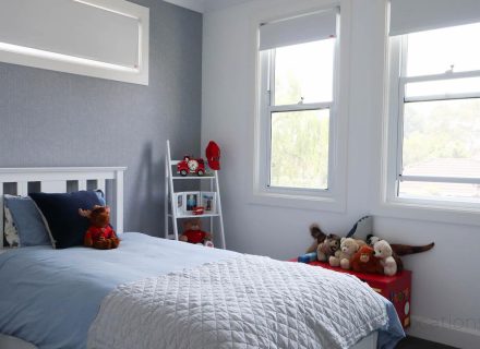 Lainey-North-Willoughby_Blue-boys-bedroom.jpg