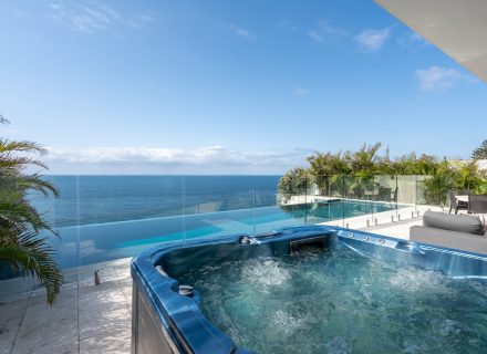 Lap of Luxury, Dover Heights 20