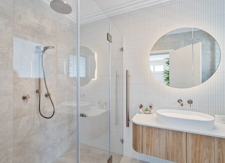Lap of Luxury, Dover Heights 36