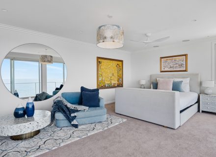 Lap of Luxury, Dover Heights 37