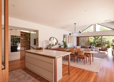 Layer Cake, Middle Cove-23