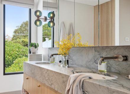 Light Years, Mount Hawthorn 12
