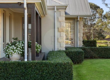 Limestone, North Richmond - 10