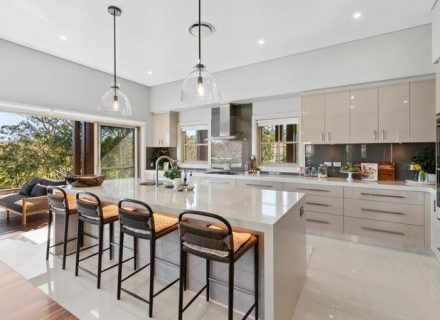 Limestone, North Richmond - 23