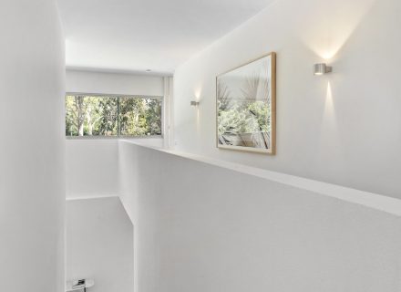 Los Alamos, Donvale_4