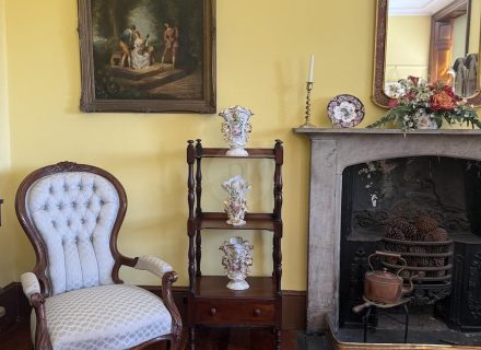 MACMILLAN HOLUSE DARLING POINT - UPSTAIRS LIVING ROOM10