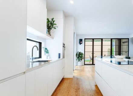 Martinez, Yarraville-17