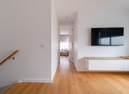 Martinez, Yarraville-28