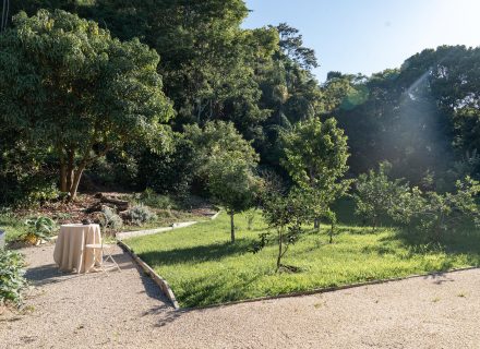 Mayde House, Carool-16