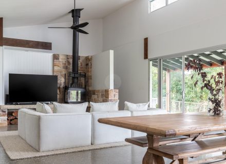 Mayde House, Carool-2