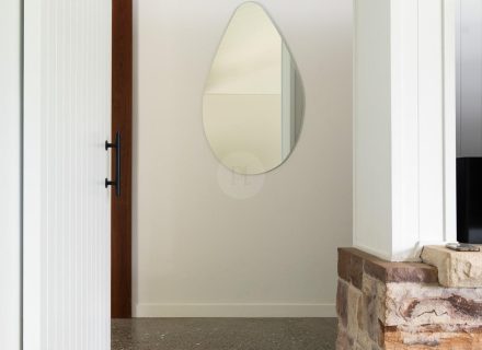 Mayde House, Carool-32