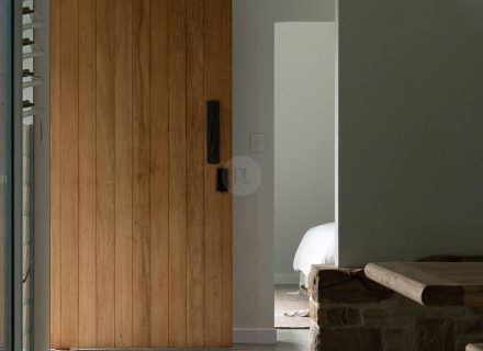 Mayde House, Carool-42