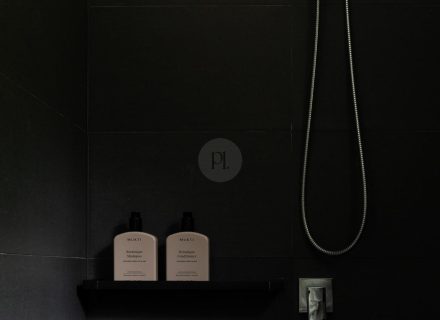 Mayde House, Carool-50