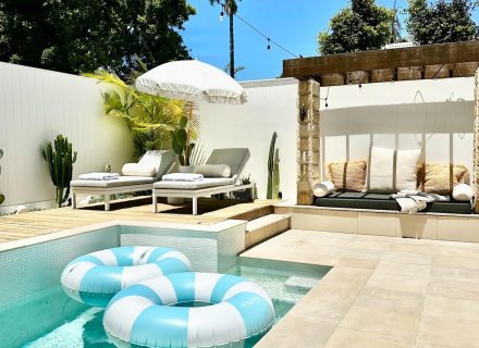 Maywood House, North Curl Curl-01