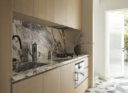 Milan Affair, Bellevue Hill 45