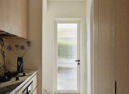 Milan Affair, Bellevue Hill 51