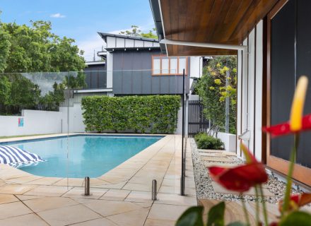 Milton, Greenslopes41