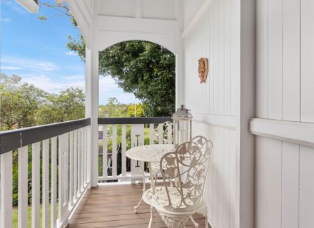 Milton, Greenslopes44