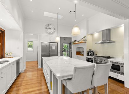 Milton, Greenslopes46