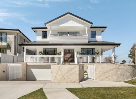 facade garage driveway