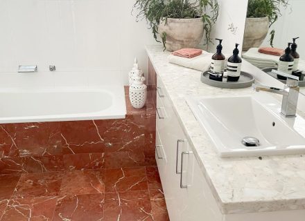 Morelo, Curl Curl-03