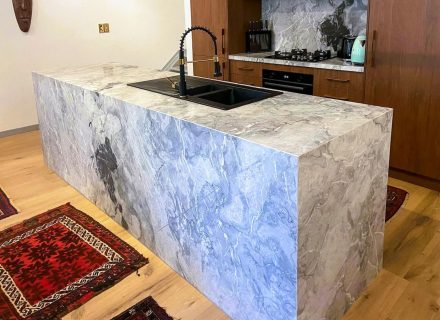 Motif, Chippendale - 21