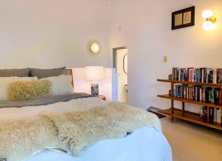 Motif, Chippendale - 22