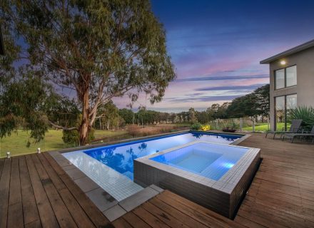 Nadja-Narre-Warren-South_1.jpg