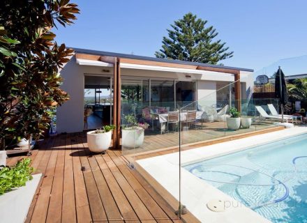 pool facade driveway garage