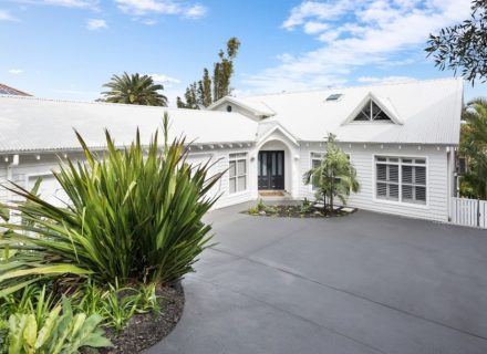 facade driveway