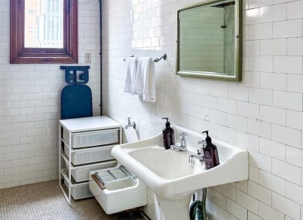 Old Clare Master Suite, Chippendale-10