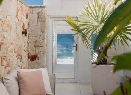 Ombre, Forresters Beach-28