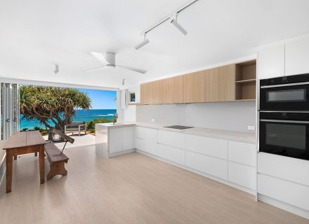 Ombre, Forresters Beach 7