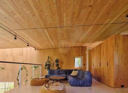 On the Rocks, Rye 20