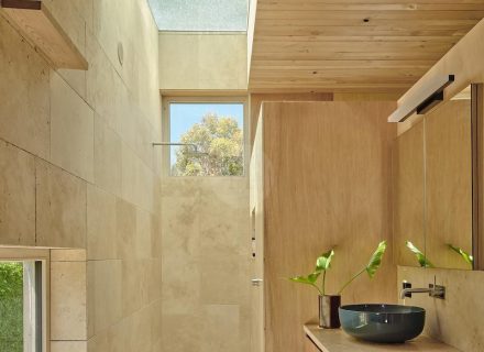 On the Rocks, Rye 22