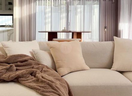 Ottowa, Hampton East-14