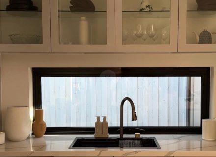 Ottowa, Hampton East-18