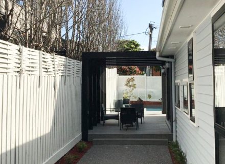 Ottowa, Hampton East-22