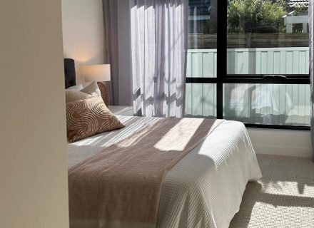 Ottowa, Hampton East-29