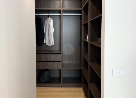 Ottowa, Hampton East-7