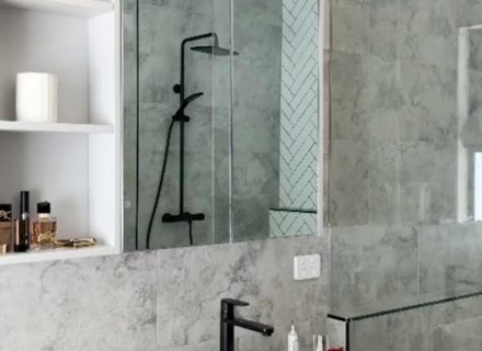 Ottowa, Hampton East-8