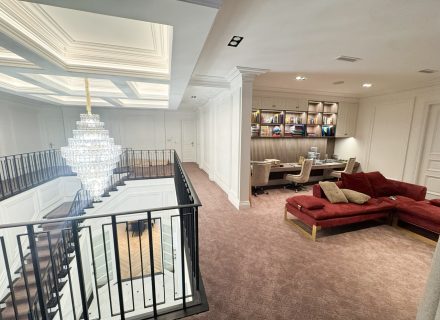Palatial House, Bella Vista-17