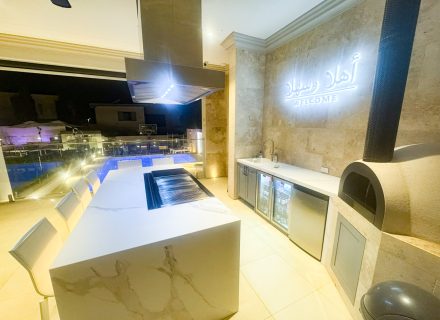 outdoor area