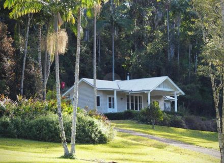 Peacekeeper Estate, Dorroughby-20