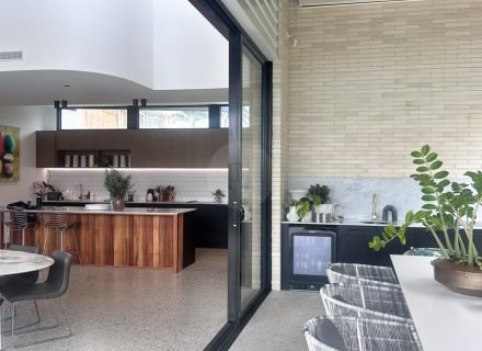 Pedestals, Bulimba-30