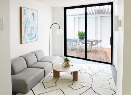 Periscope, Hamptons East-12