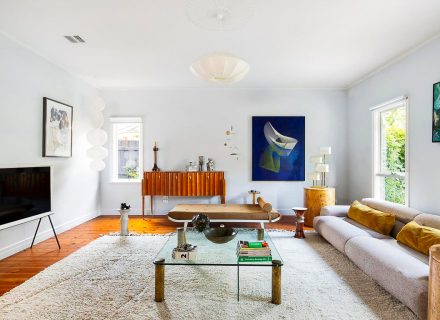 Persona, Heidelberg Heights_10
