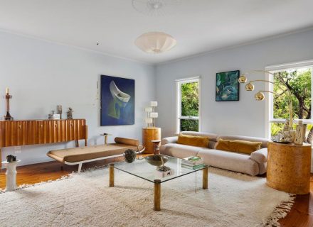Persona, Heidelberg Heights_2
